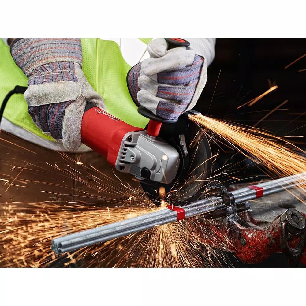 Milwaukee 4-1/2 in. Small Angle Grinder, 7 Amp, 11,000 RPM, Corded