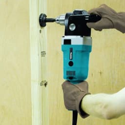 Makita 1/2 in. 10 Amp 2-Speed Reversible Right Angle Drill thumbnail 3