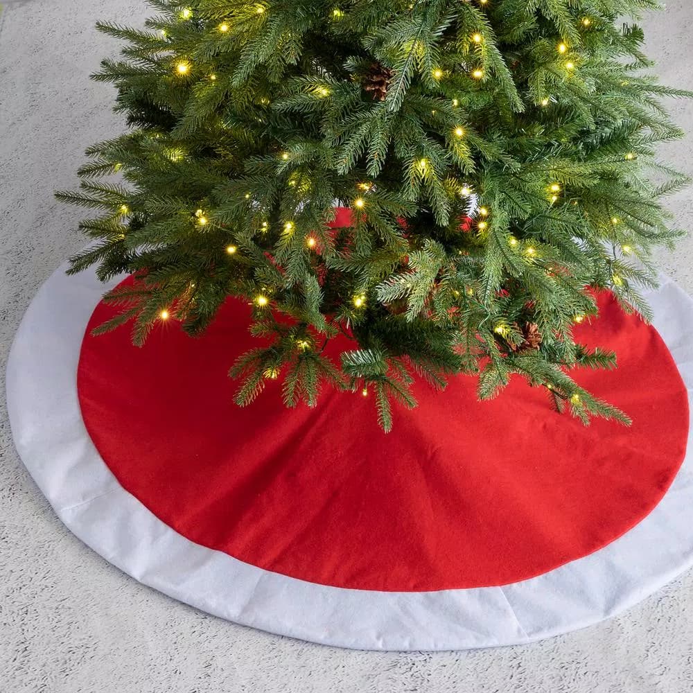 Glitzhome 48 in. Red and White Felt Christmas Tree Skirt
