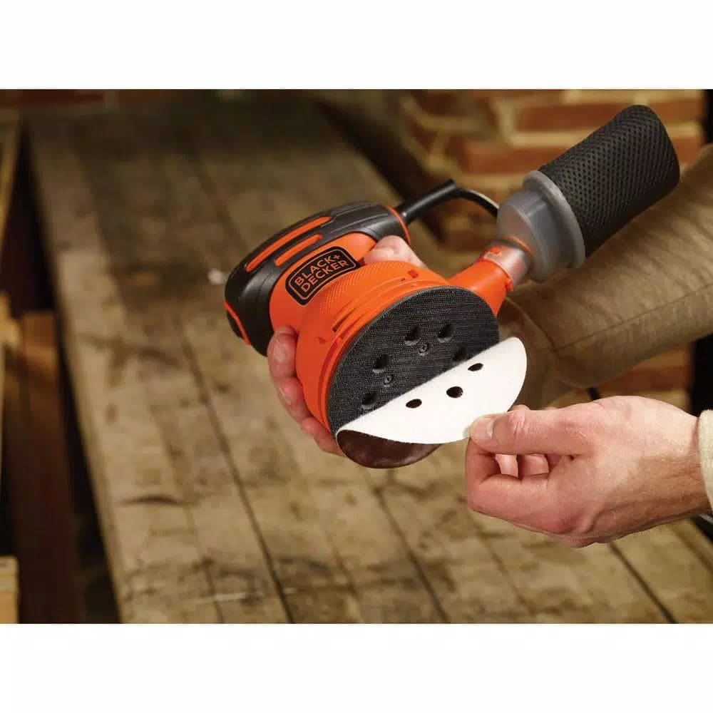 BLACK+DECKER BDERO100 5 in. Random Orbital Disc Sander, Corded