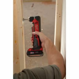 Milwaukee M18 18V Lithium-Ion Cordless 3/8 in. Right Angle Drill Kit with 3.0Ah Battery, Charger, and Hard Case thumbnail 4