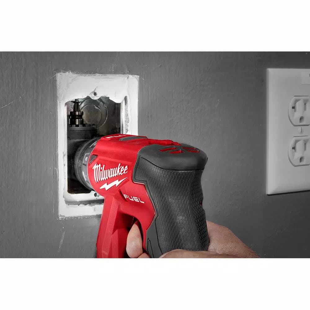 Milwaukee M12 FUEL 12V Brushless 4-in-1 Installation Drill Driver Kit with 4 Heads