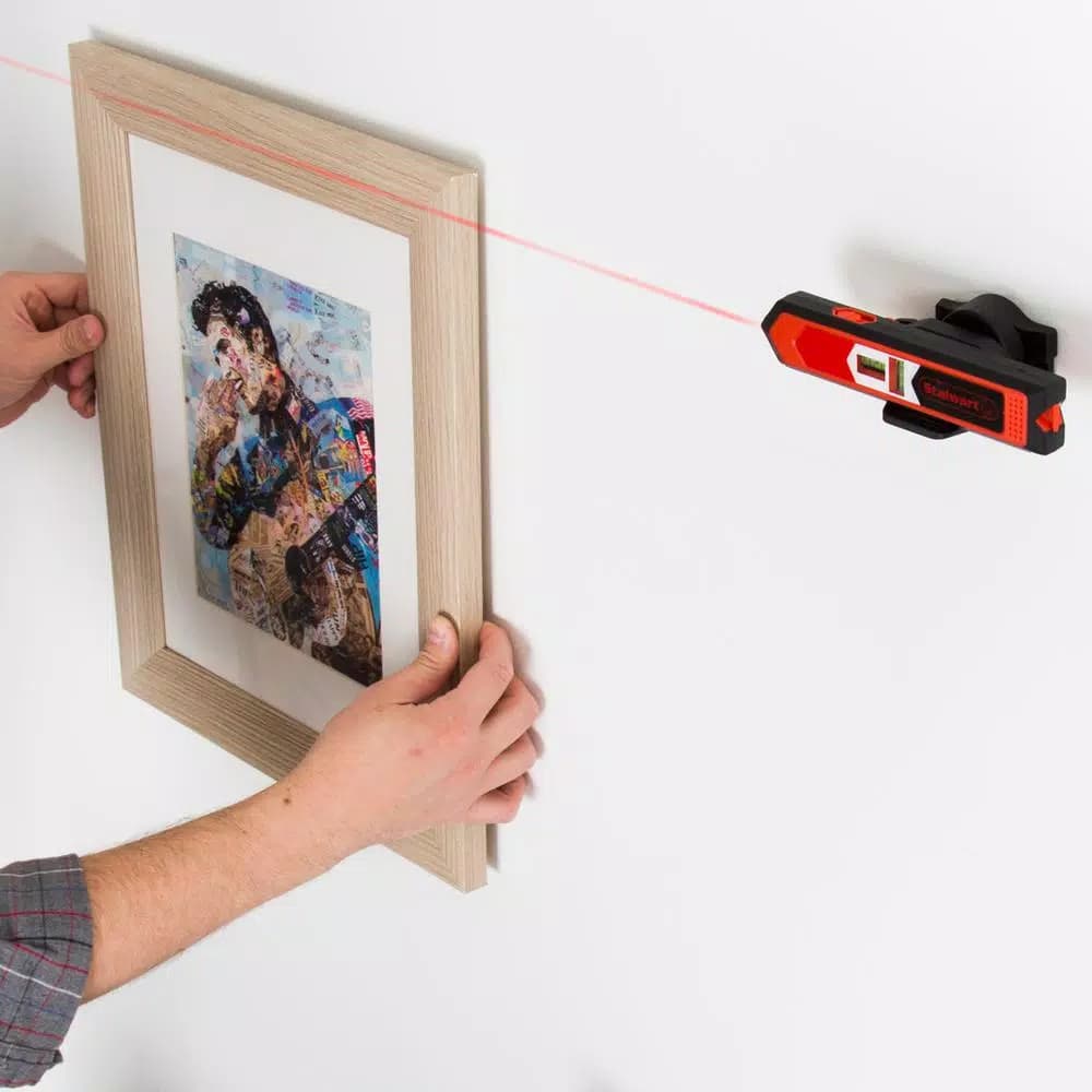 Stalwart Combination Point and Line Laser Level with Magnetic Base