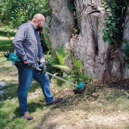 Makita 18V LXT Brushless Cordless String Trimmer Kit with 4.0Ah Battery and Charger thumbnail 3
