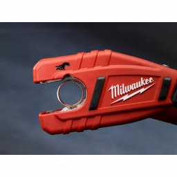 Milwaukee M12 12V Lithium-Ion Cordless Sub-Compact Band Saw and Copper Tubing Cutter Combo Kit thumbnail 11