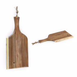 Picnic Time Artisan 18 in. Acacia Wood Serving Board with Live Edge and Hemp Rope Handle thumbnail 5
