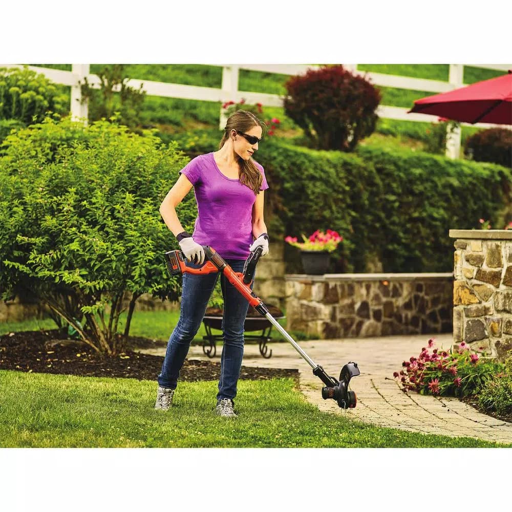 BLACK+DECKER 40V MAX Lithium-Ion Cordless String Trimmer with 1.5 Ah Battery and Charger