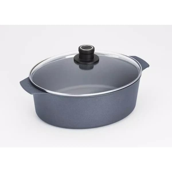 WOLL Diamond LITE 6.3 Qt. Nonstick Induction Oval Roaster with Lid, Aluminum