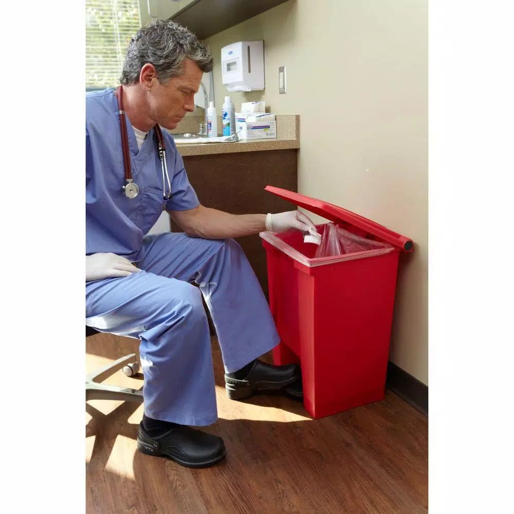Rubbermaid Commercial Products 12 Gal. Red Fire-Safe Step-On Trash Can, Puncture-Resistant Plastic Medical Waste Bin