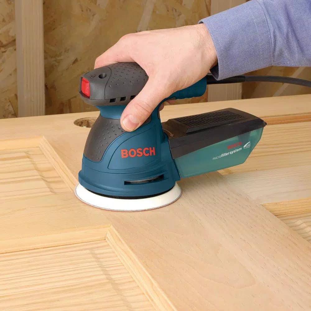 Bosch 6.5 Amp Corded Variable Speed Jig Saw & 2.5 Amp Random Orbital Sander Kit with Carrying Case