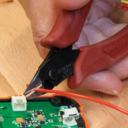 Klein Tools 5 in. Light-Weight Precision Flush Cutter for Soft Wire up to 16 AWG thumbnail 5