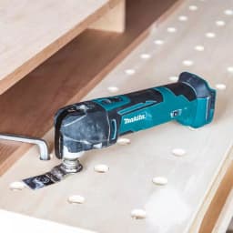 Makita 18V LXT Lithium-Ion 4.0 Ah Battery and Rapid Optimum Charger Starter Pack with Bonus Multi-Tool thumbnail 11