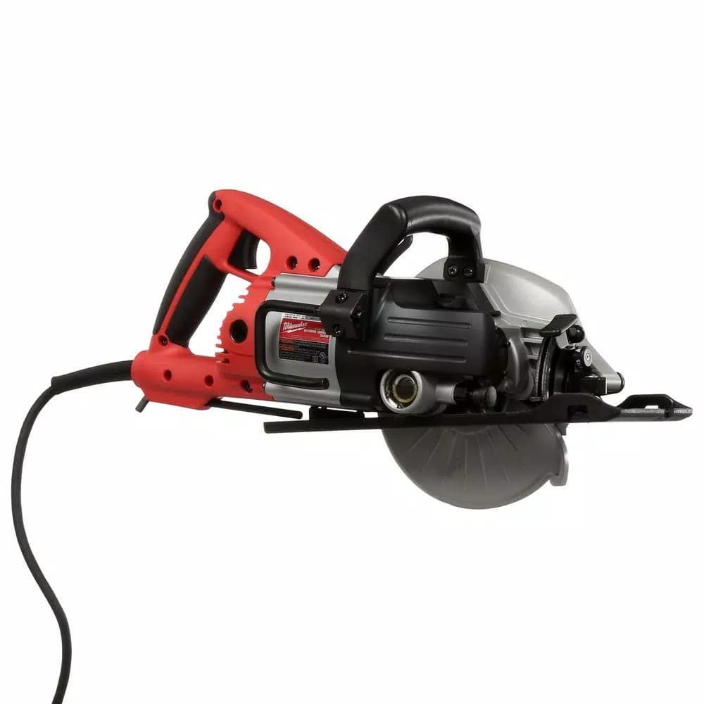 Milwaukee 7-1/4 in. 15 Amp Corded Magnesium Worm Drive Circular Saw