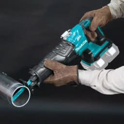 Makita 18V X2 LXT Brushless 7-1/4 in. Circular Saw Combo Kit with Bonus Reciprocating Saw & 2 5.0 Ah Batteries thumbnail 7