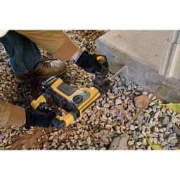 DEWALT D25416K 9 Amp 1-1/8 in. SDS-Plus Corded Rotary Hammer with Case thumbnail 7