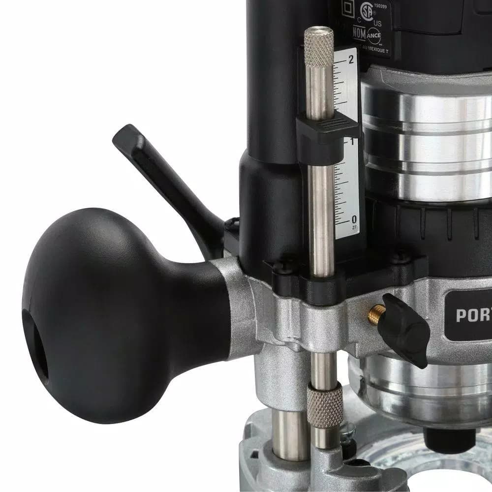 Porter-Cable 1-1/4 HP Compact Router with Plunge Base and Dust Bag
