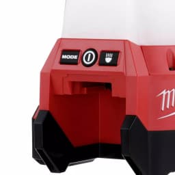 Milwaukee M18 RADIUS Compact Site Light with Flood Mode, 2200 Lumens (Tool-Only) thumbnail 3