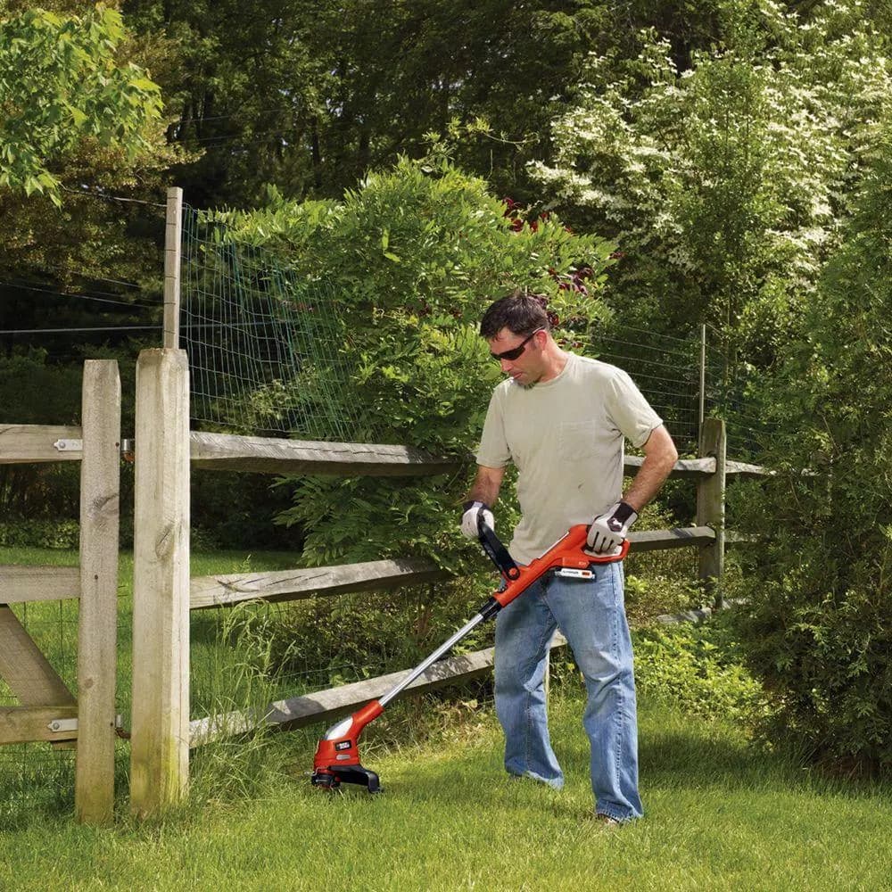 BLACK+DECKER 20V MAX Cordless String Trimmer and Edger with (2) 1.5 Ah Lithium-Ion Batteries and Charger