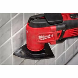 Milwaukee 3 in. Universal Fit Hybrid Carbide Grit 2-in-1 Oscillating Multi-Tool Blade for Tile Work thumbnail 7