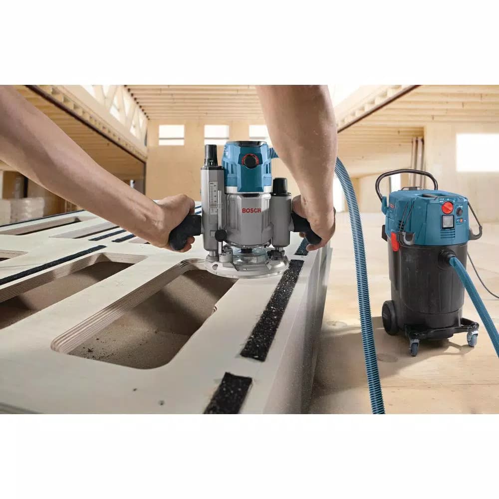Bosch VAC140AH 14 Gallon Wet/Dry Dust Extractor with Auto Filter Clean and HEPA Filter