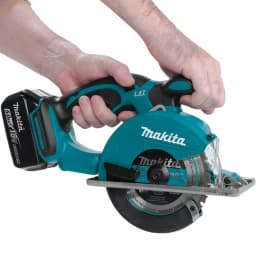 Makita 18V LXT Cordless 5-3/8 in. Metal Cutting Circular Saw Kit with 2 5.0Ah Batteries and Charger thumbnail 3