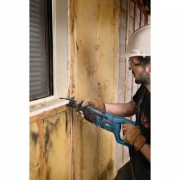 Bosch 12 Amp Corded 1 in. Variable Speed Compact Reciprocating Saw with Carrying Case thumbnail 12
