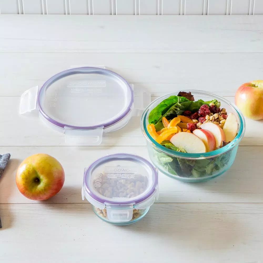 Snapware Total Solutions 8-Piece Glass Food Storage Set with Write + Erase Lids
