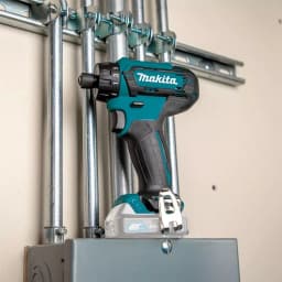 Makita 12V max CXT Lithium-Ion 1/4 in. Hex Cordless Screwdriver (Tool Only) thumbnail 4