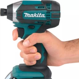 Makita 18V LXT Lithium-Ion Compact 2-Piece Combo Kit (Driver-Drill & Impact Driver) thumbnail 9
