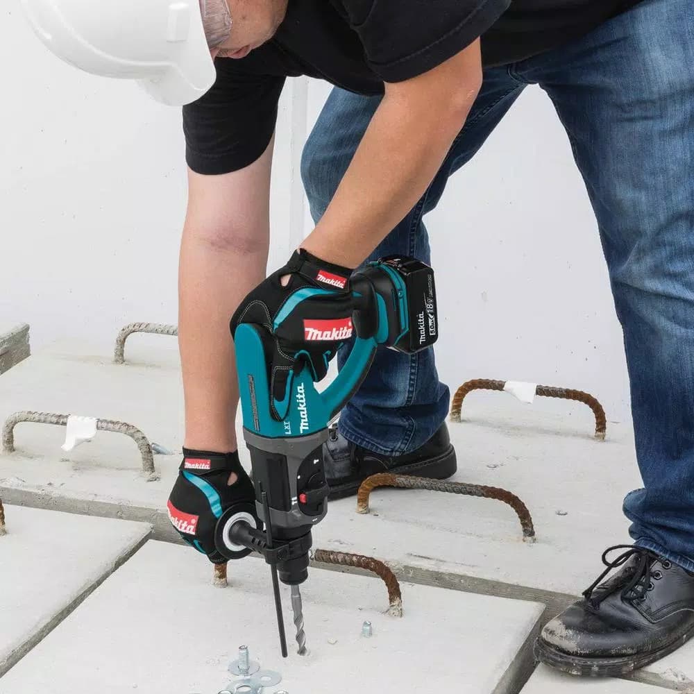 Makita 18V LXT Cordless SDS-Plus Rotary Hammer Drill Kit w/ (2) 5.0Ah Batteries & Charger