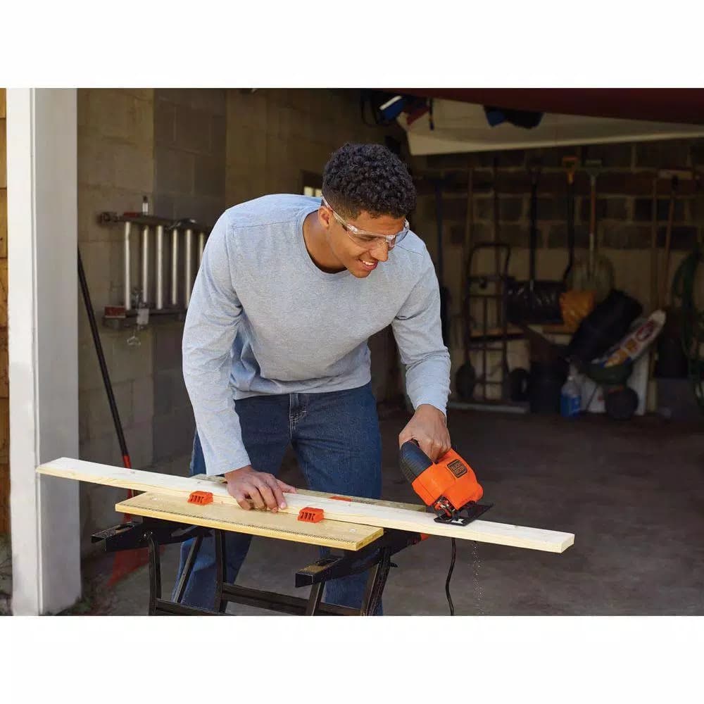 BLACK+DECKER 4.5 Amp Corded Jig Saw with Variable Speed and Quick-Clamp
