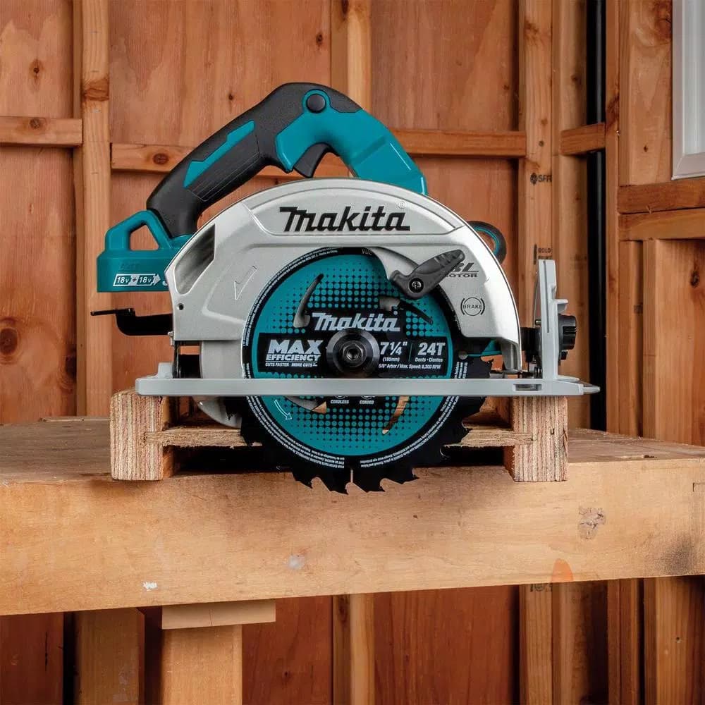 Makita 18V X2 LXT Brushless 7-1/4 in. Cordless Circular Saw (Tool-Only)