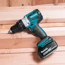 Makita 18V LXT Brushless Cordless 1/2 in. Driver-Drill Kit with 5.0 Ah Battery and Charger thumbnail 4