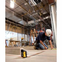 DEWALT DW089K 3-Beam Red Self-Leveling Cross Line Laser Level with Case thumbnail 10