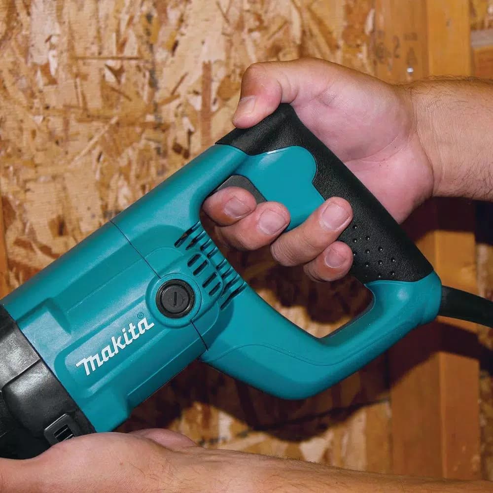 Makita JR3050TZ 11 Amp Corded Variable Speed Reciprocating Saw with Hard Case