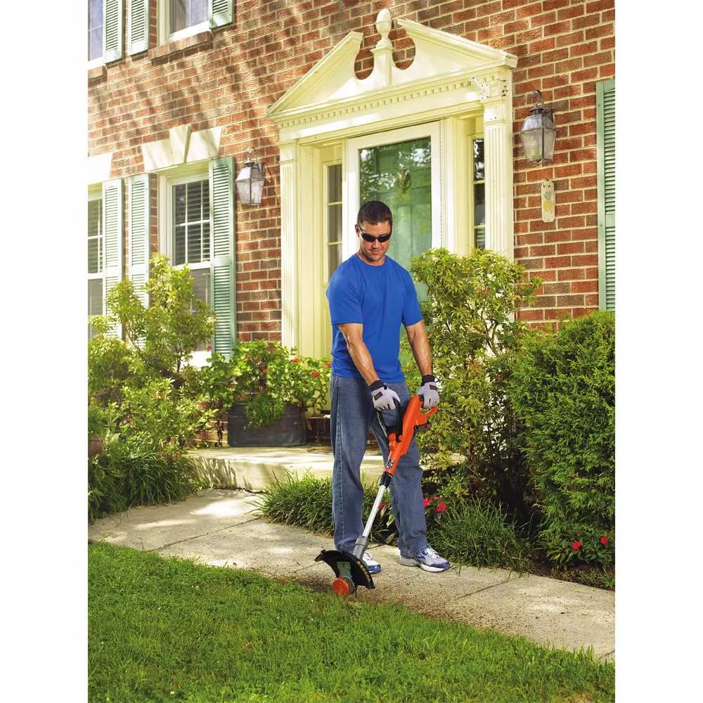 BLACK+DECKER 20V MAX Cordless 2-in-1 String Trimmer and Lawn Edger with Bonus 3-Pack Spools