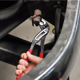 KNIPEX Alligator Water Pump Pliers Set, 3-Piece (7, 10, and 12 in.) thumbnail 3