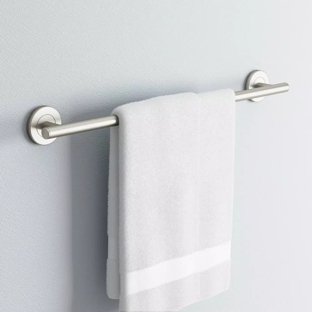 Gatco Latitude II 24 in. Single Towel Bar, Satin Nickel