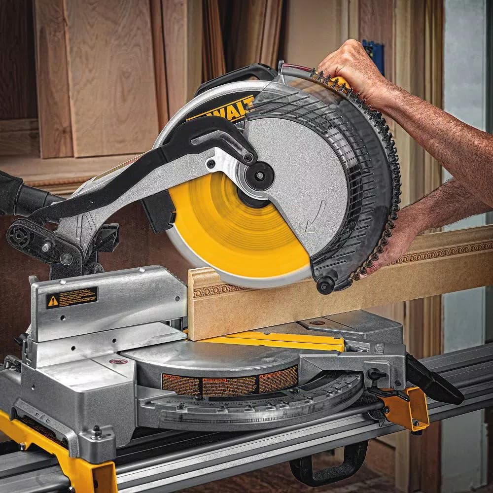 DEWALT 12 in. 32-Teeth Thin Kerf Construction Miter Saw Blade