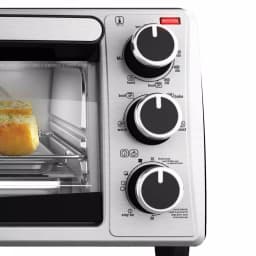 BLACK+DECKER 4-Slice Stainless Steel Toaster Oven with EvenToast Technology thumbnail 5