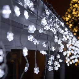 Wintergreen Lighting 6.5 ft. 70-Light LED Cool White Snowflake Icicle Light Set thumbnail 2
