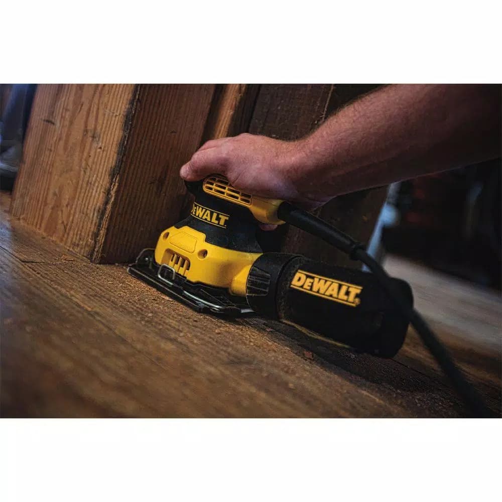 DEWALT DWE6411K 1/4 Sheet Palm Grip Corded Finishing Sander Kit with Contractor Bag