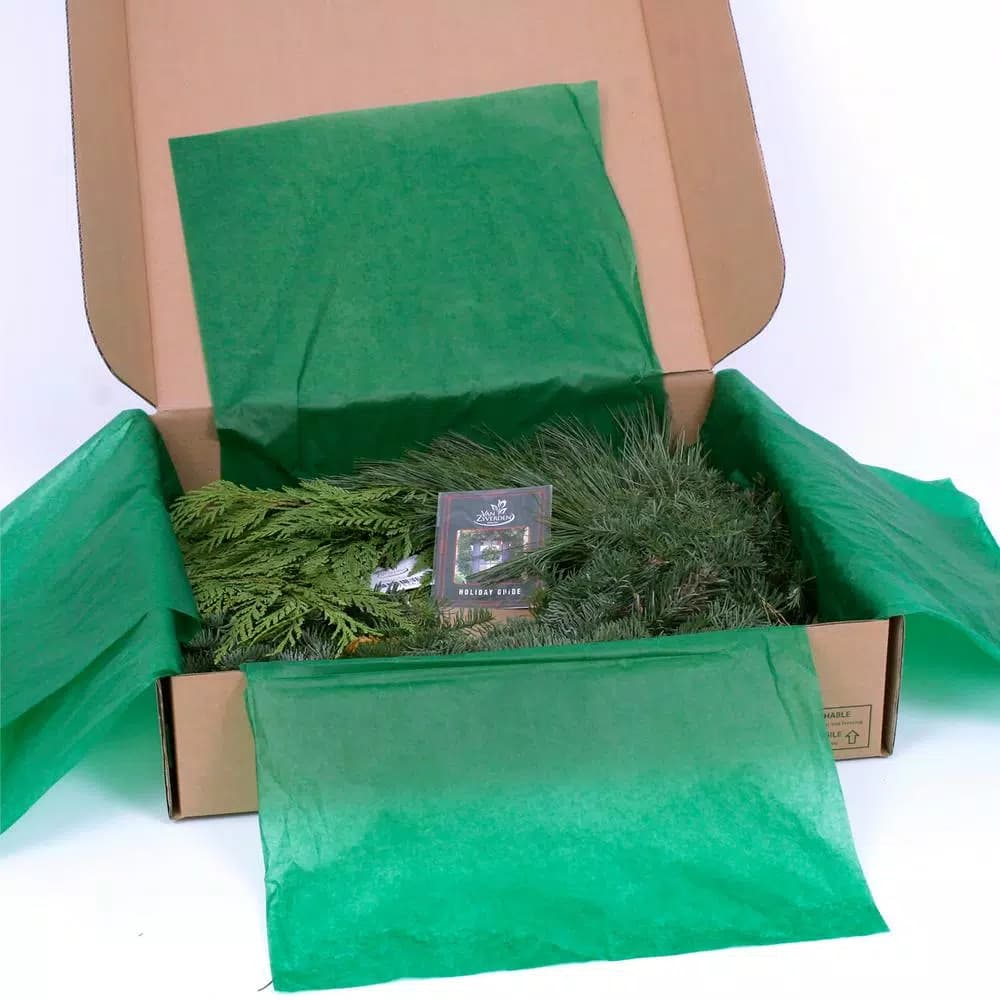 VAN ZYVERDEN 24 in. Live Fresh Cut Pacific Northwest Modern Block Christmas Wreath - Noble Fir, Cedar, and Pine