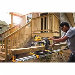 DEWALT FLEXVOLT 12 in. 60-Teeth Carbide-Tipped Miter Saw Blade thumbnail 5