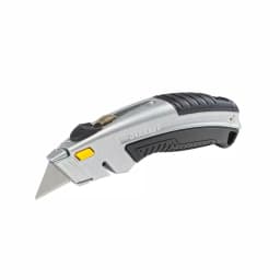 Stanley Instant Change Utility Knife with FatMax Blades and Integrated String Cutter thumbnail 4