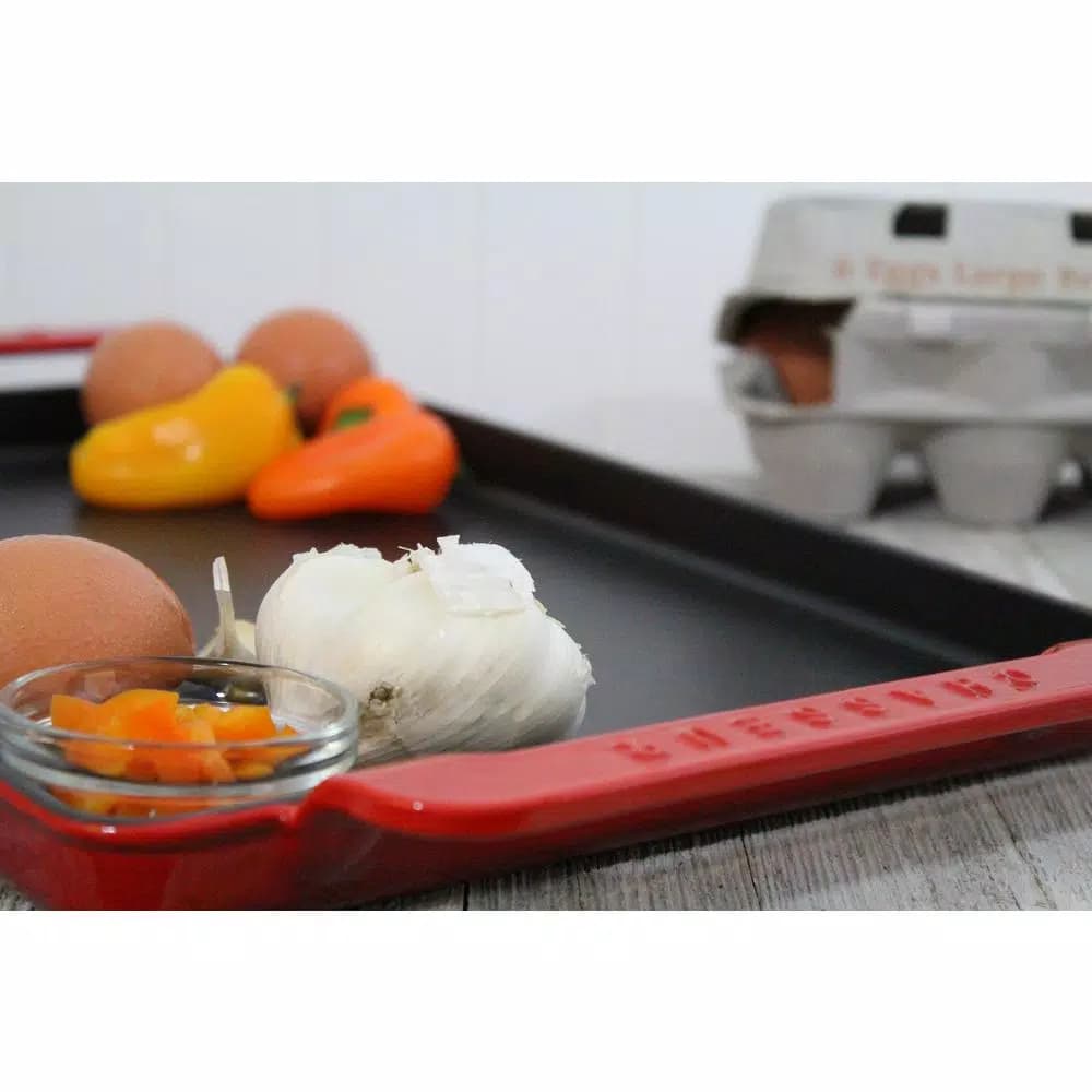 Chasseur 14-inch Rectangular Enameled Cast Iron Griddle - Red