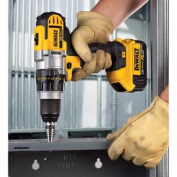 DEWALT 20V MAX Cordless 1/2 in. Drill/Driver Kit with (2) 4.0 Ah Batteries, Charger & Case thumbnail 2