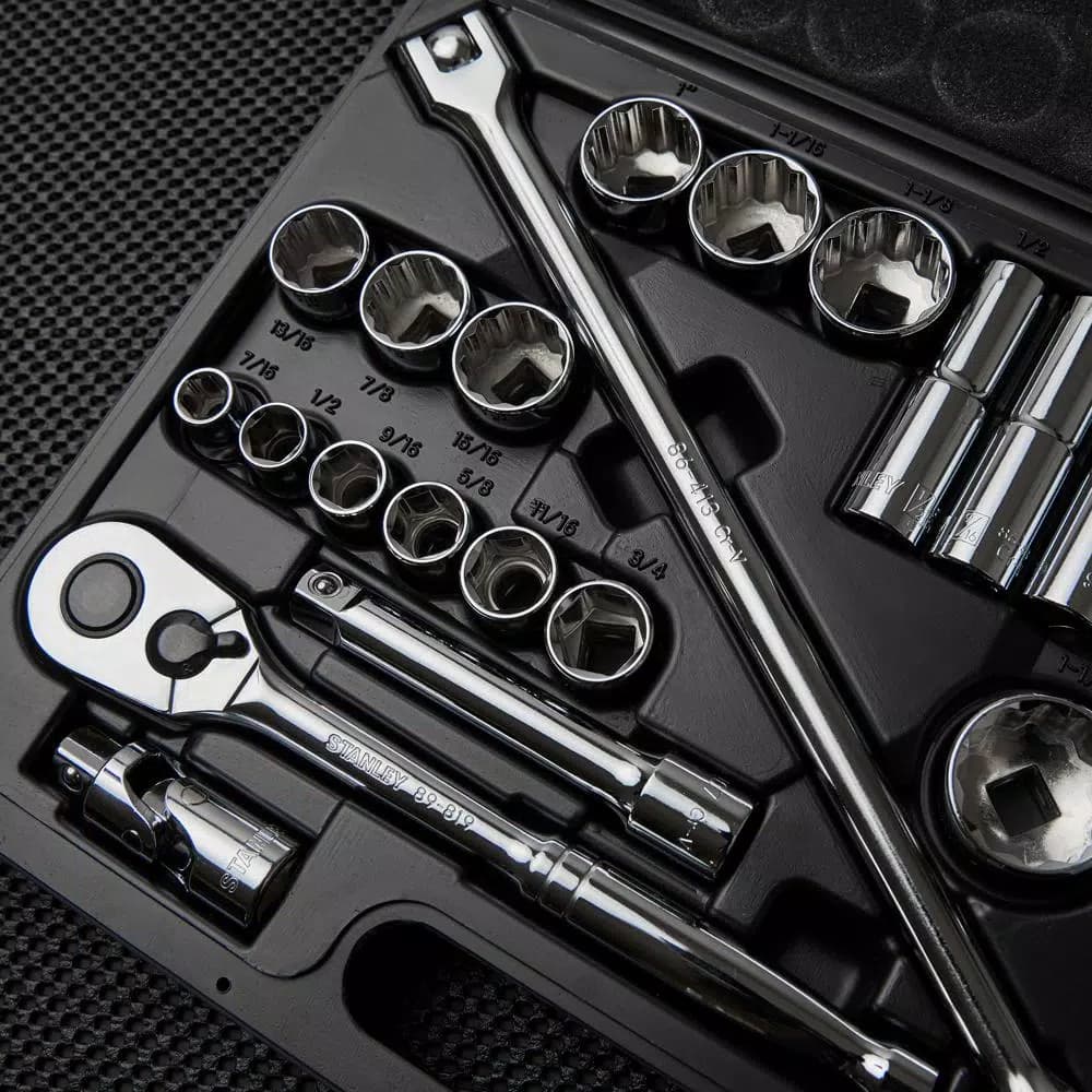 Stanley 26-Piece 1/2 in. Drive SAE Ratchet and Socket Set