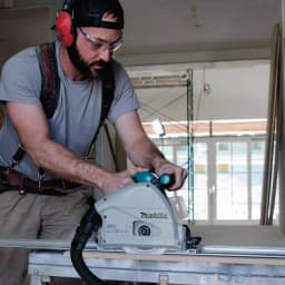 Makita 18V X2 LXT (36V) Brushless 6-1/2 in. Plunge Circular Saw with Bonus 56T Carbide Blade thumbnail 6