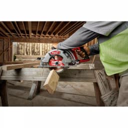 Milwaukee M18 FUEL 7-1/4 in. Rear Handle Circular Saw (Tool-Only) thumbnail 15